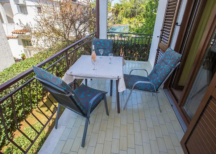 Porec Accommodation アパート *