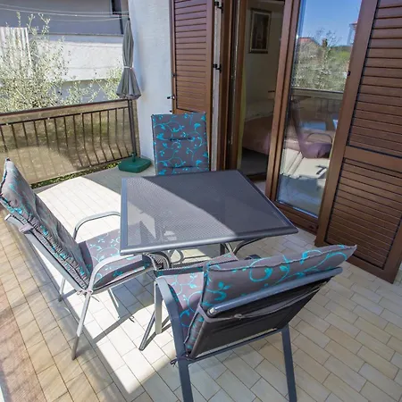 شقة Porec Accommodation *