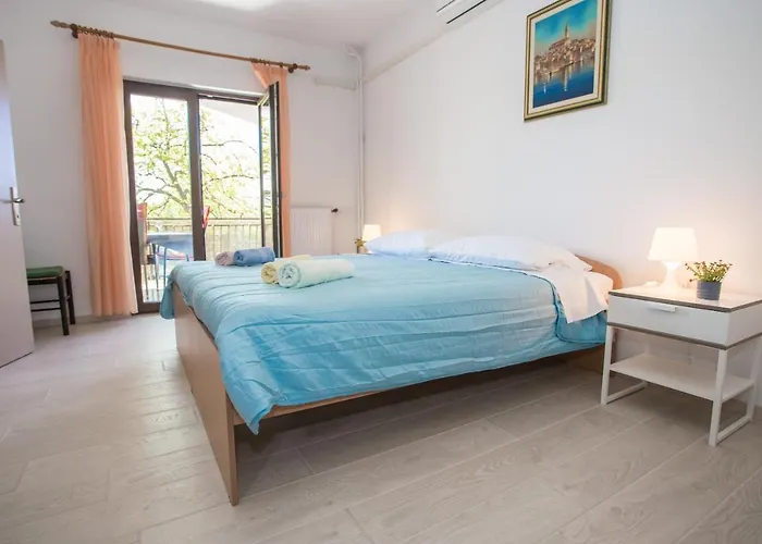 Porec Accommodation 포레치